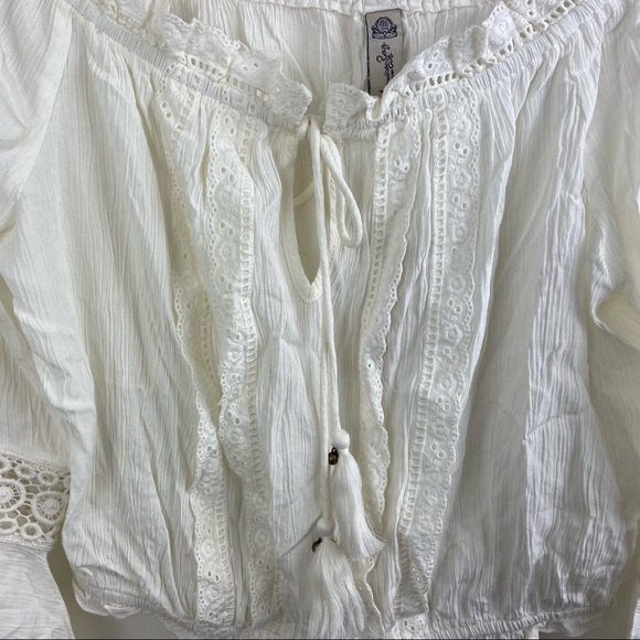 American Rag NWT Peasant Style Bell Sleeve Crop Top - Picture 2 of 10